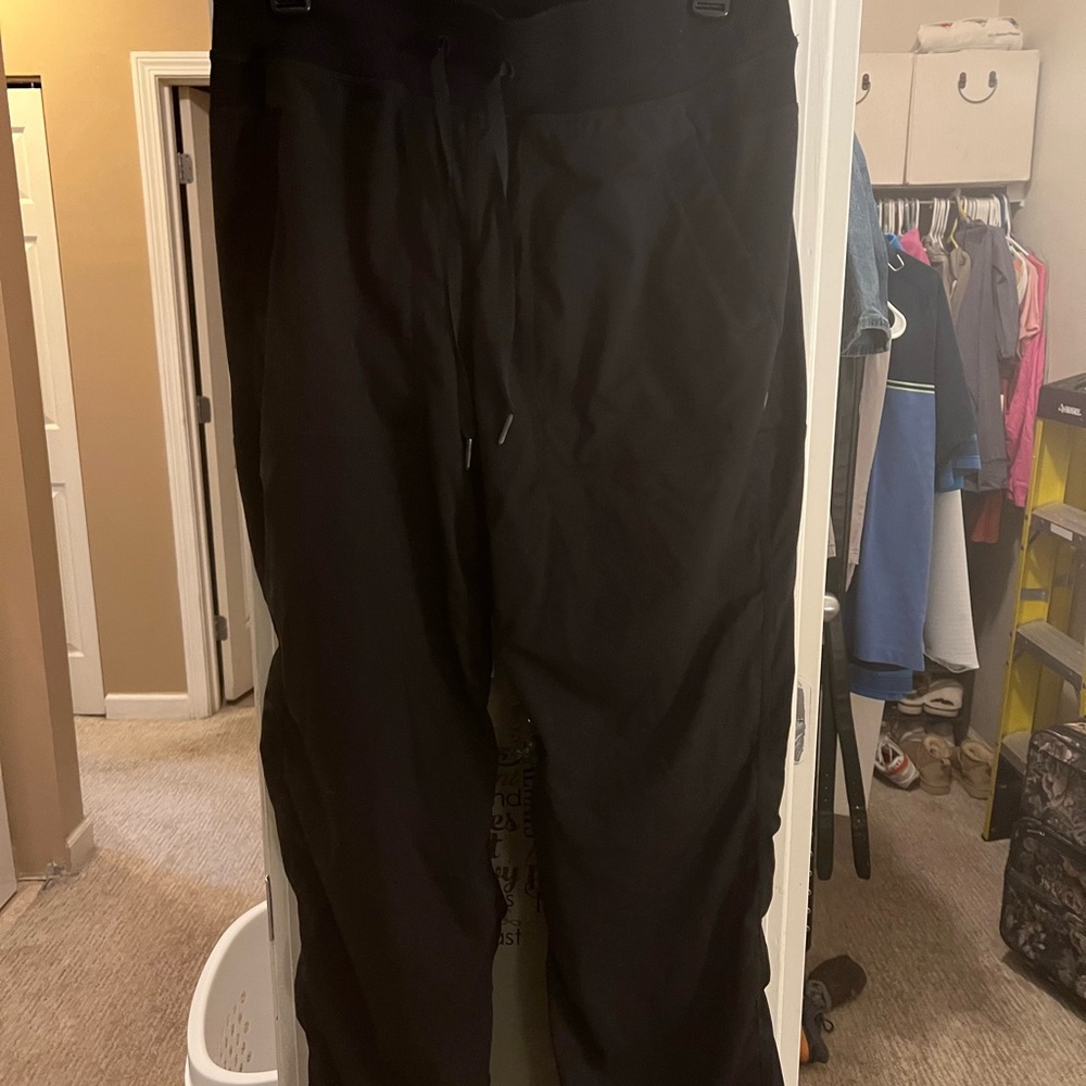 Lululemon Dance Pants-Short Length